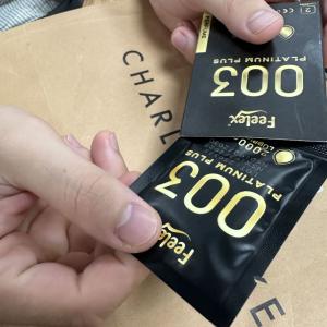 Bao cao su nhiều gel Platinum - Hộp 10 chiếc