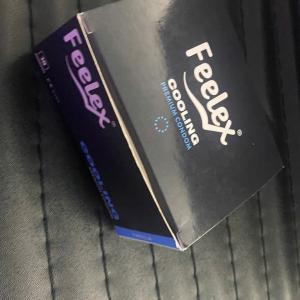 Bao cao su siêu mỏng Feelex Cooling nhiều gel mát lạnh - Hộp 10 cái - Cao cấp 2024