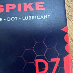 10 chiếc Spike D7