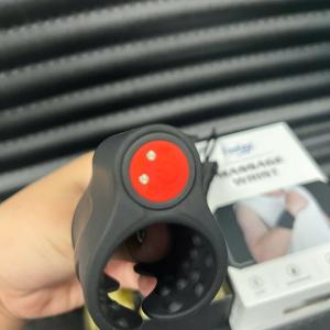 Máy massage cổ tay Feelex Massage Wrist